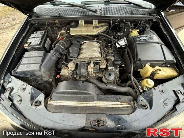 Черный Мерседес МЛ класс, объемом двигателя 3.2 л и пробегом 286 тыс. км за 3000 $, фото 8 на Automoto.ua