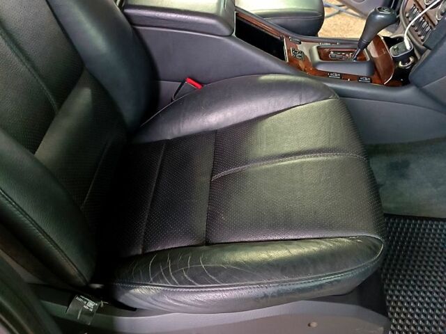 Черный Мерседес МЛ класс, объемом двигателя 2.7 л и пробегом 266 тыс. км за 6400 $, фото 5 на Automoto.ua