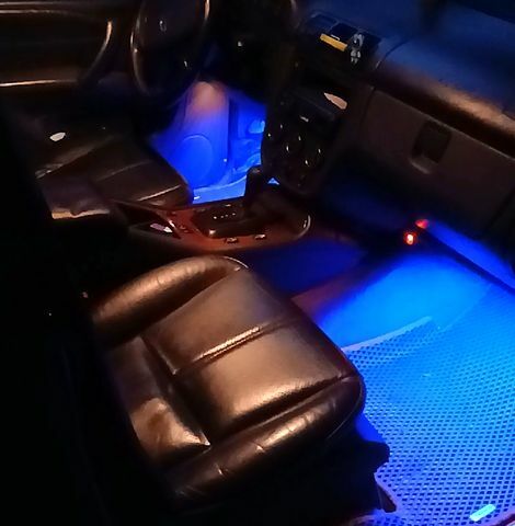 Черный Мерседес МЛ класс, объемом двигателя 3.2 л и пробегом 400 тыс. км за 5800 $, фото 11 на Automoto.ua