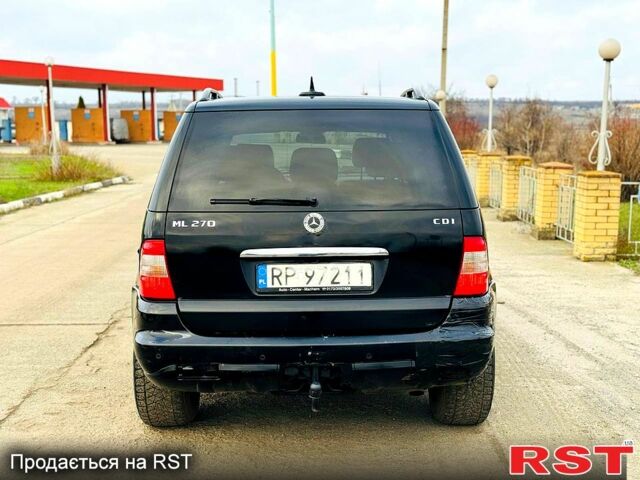 Чорний Мерседес МЛ класс, об'ємом двигуна 2.7 л та пробігом 350 тис. км за 3850 $, фото 5 на Automoto.ua