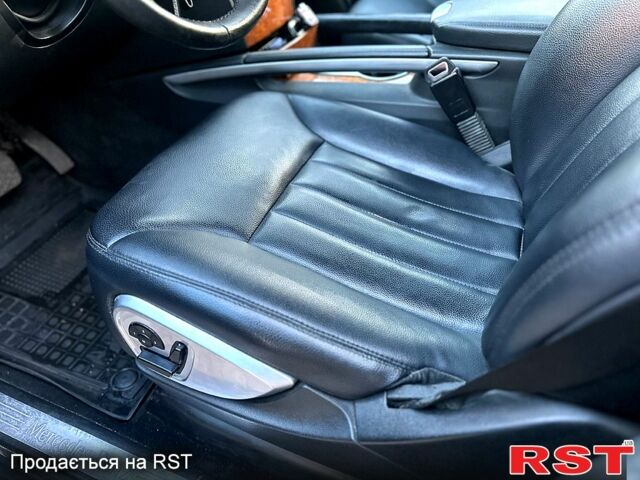 Черный Мерседес МЛ класс, объемом двигателя 3.5 л и пробегом 230 тыс. км за 7500 $, фото 7 на Automoto.ua