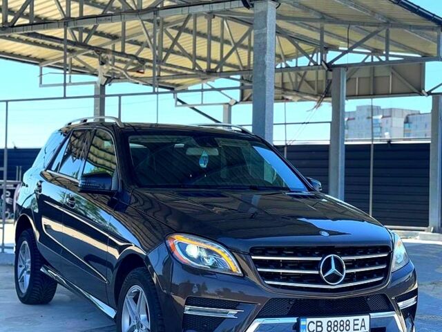 Коричневий Мерседес ML-Class, об'ємом двигуна 3 л та пробігом 230 тис. км за 21500 $, фото 1 на Automoto.ua
