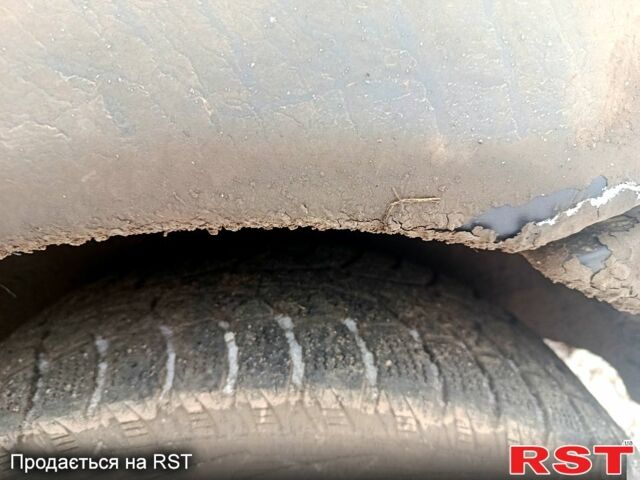 Мерседес МЛ класс, объемом двигателя 2.7 л и пробегом 400 тыс. км за 3800 $, фото 7 на Automoto.ua