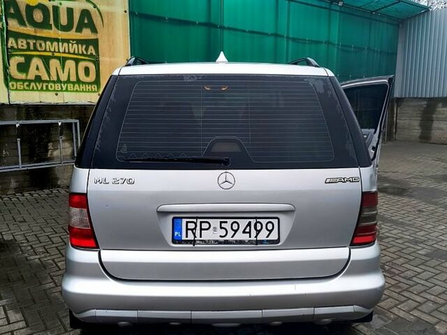 Мерседес МЛ класс, объемом двигателя 2.7 л и пробегом 362 тыс. км за 4000 $, фото 3 на Automoto.ua
