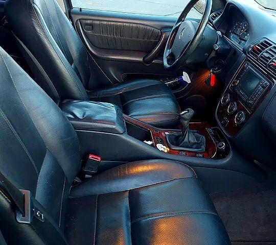 Мерседес МЛ класс, объемом двигателя 2.7 л и пробегом 312 тыс. км за 6299 $, фото 6 на Automoto.ua