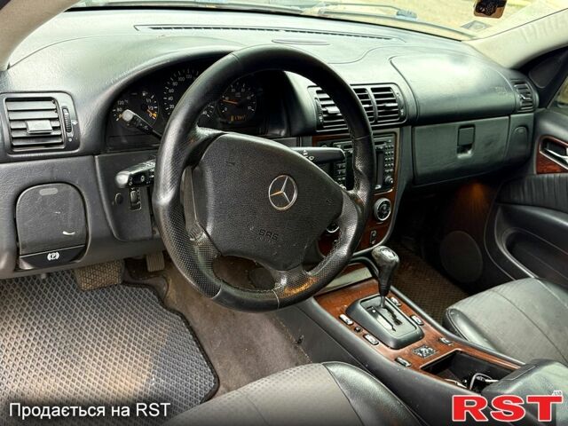 Мерседес МЛ класс 2003 в Донецке на Automoto.ua Мерседес МЛ класс, объемом двигателя 2.7 л и пробегом 0 тыс. км за 4000 $, фото 10 на Automoto.ua