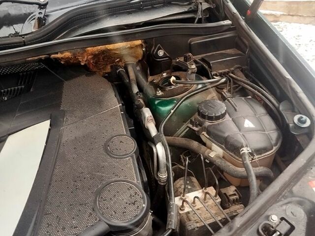 Мерседес МЛ класс, об'ємом двигуна 3 л та пробігом 324 тис. км за 11000 $, фото 10 на Automoto.ua