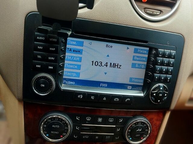 Мерседес МЛ класс, об'ємом двигуна 3 л та пробігом 324 тис. км за 11000 $, фото 5 на Automoto.ua