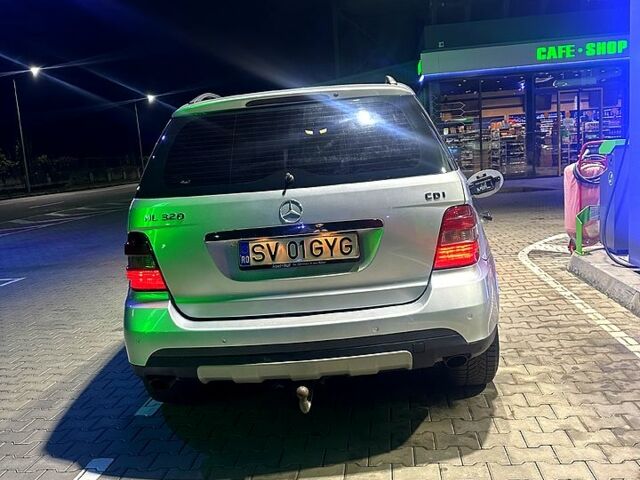 Мерседес МЛ класс, объемом двигателя 3.2 л и пробегом 300 тыс. км за 5900 $, фото 5 на Automoto.ua