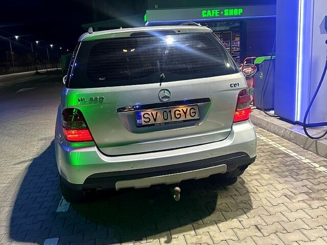 Мерседес МЛ класс, объемом двигателя 3.2 л и пробегом 300 тыс. км за 5900 $, фото 4 на Automoto.ua