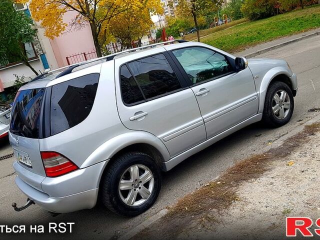 Мерседес МЛ класс 2001 в Киеве на Automoto.ua Серый Мерседес МЛ класс, объемом двигателя 4.3 л и пробегом 270 тыс. км за 6500 $, фото 6 на Automoto.ua