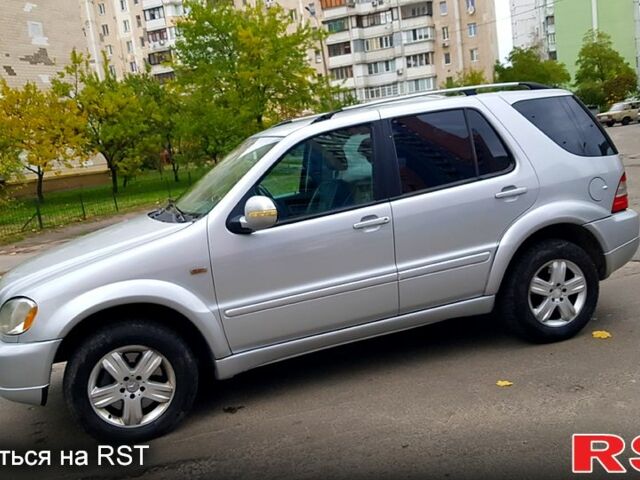 Мерседес МЛ класс 2001 в Киеве на Automoto.ua Серый Мерседес МЛ класс, объемом двигателя 4.3 л и пробегом 270 тыс. км за 6500 $, фото 7 на Automoto.ua