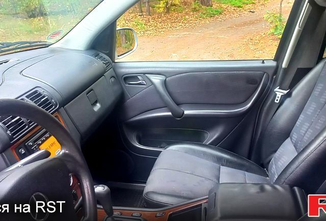 Серый Мерседес МЛ класс, объемом двигателя 2.7 л и пробегом 342 тыс. км за 3700 $, фото 8 на Automoto.ua