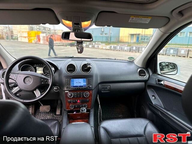Сірий Мерседес МЛ класс, об'ємом двигуна 3 л та пробігом 435 тис. км за 6000 $, фото 10 на Automoto.ua