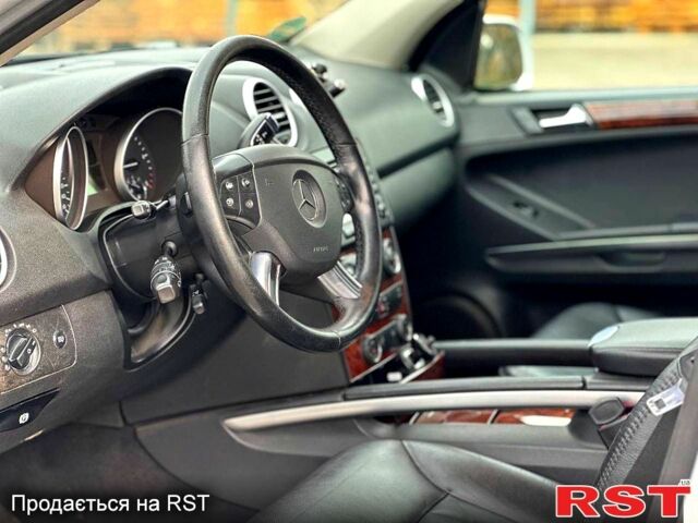 Сірий Мерседес МЛ класс, об'ємом двигуна 3 л та пробігом 435 тис. км за 6000 $, фото 8 на Automoto.ua