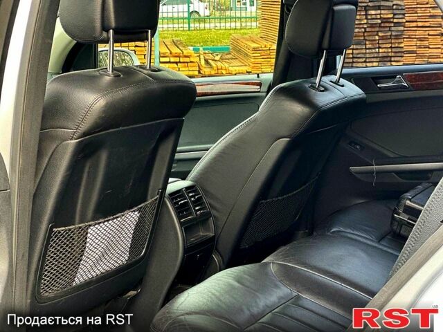 Сірий Мерседес МЛ класс, об'ємом двигуна 3 л та пробігом 435 тис. км за 6000 $, фото 5 на Automoto.ua