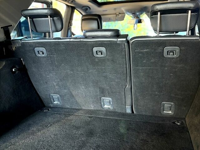 Сірий Мерседес МЛ класс, об'ємом двигуна 3 л та пробігом 261 тис. км за 15500 $, фото 10 на Automoto.ua