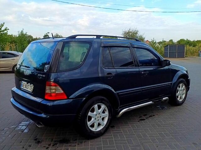 Синій Мерседес МЛ класс, об'ємом двигуна 2.7 л та пробігом 0 тис. км за 6500 $, фото 1 на Automoto.ua