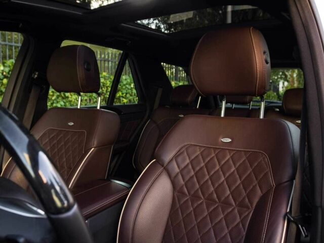 Білий Мерседес МЛ, об'ємом двигуна 3 л та пробігом 159 тис. км за 19000 $, фото 4 на Automoto.ua