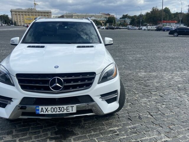 Белый Мерседес МЛ, объемом двигателя 3 л и пробегом 128 тыс. км за 25000 $, фото 14 на Automoto.ua