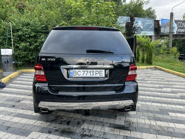 Чорний Мерседес МЛ, об'ємом двигуна 3.5 л та пробігом 230 тис. км за 11000 $, фото 5 на Automoto.ua