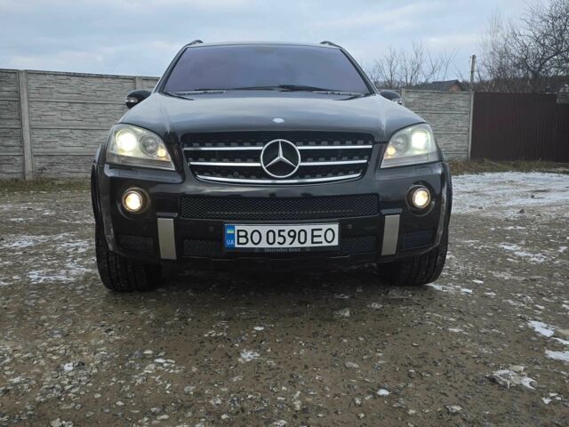 Чорний Мерседес МЛ, об'ємом двигуна 6.2 л та пробігом 218 тис. км за 14500 $, фото 8 на Automoto.ua