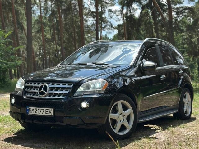 Чорний Мерседес МЛ, об'ємом двигуна 5.5 л та пробігом 255 тис. км за 12000 $, фото 12 на Automoto.ua
