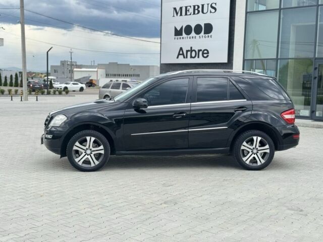 Черный Мерседес МЛ, объемом двигателя 3 л и пробегом 260 тыс. км за 14800 $, фото 4 на Automoto.ua