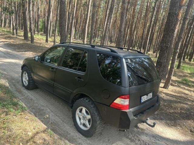 Мерседес МЛ, объемом двигателя 2.7 л и пробегом 240 тыс. км за 3950 $, фото 2 на Automoto.ua