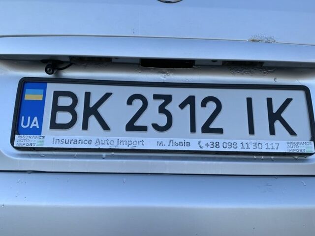 Серый Мерседес МЛ, объемом двигателя 2.7 л и пробегом 371 тыс. км за 6500 $, фото 7 на Automoto.ua