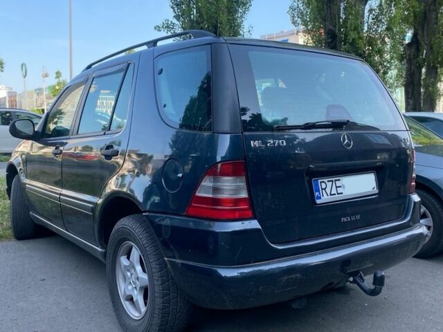 Синій Мерседес МЛ, об'ємом двигуна 2.7 л та пробігом 210 тис. км за 3699 $, фото 2 на Automoto.ua