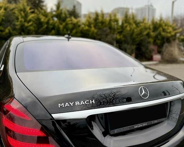 Черный Мерседес Майбах, объемом двигателя 6 л и пробегом 88 тыс. км за 68000 $, фото 13 на Automoto.ua