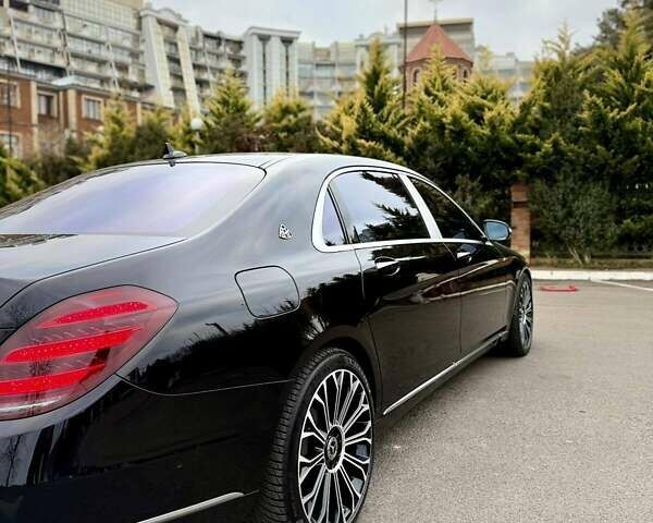 Черный Мерседес Майбах, объемом двигателя 6 л и пробегом 88 тыс. км за 68000 $, фото 17 на Automoto.ua