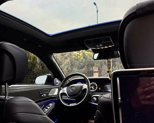 Черный Мерседес Майбах, объемом двигателя 6 л и пробегом 88 тыс. км за 68000 $, фото 29 на Automoto.ua