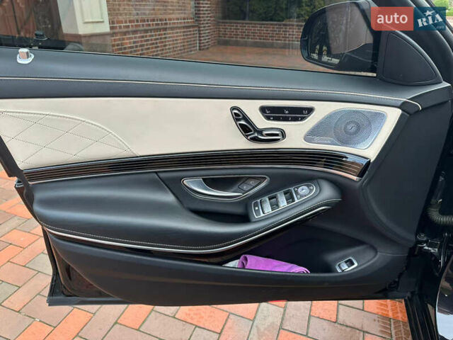 Черный Мерседес Майбах, объемом двигателя 3.98 л и пробегом 66 тыс. км за 85000 $, фото 15 на Automoto.ua