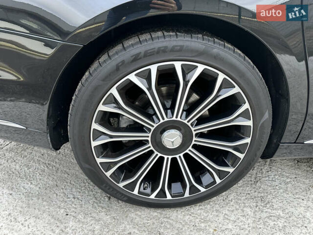 Черный Мерседес Майбах, объемом двигателя 3 л и пробегом 169 тыс. км за 63000 $, фото 46 на Automoto.ua