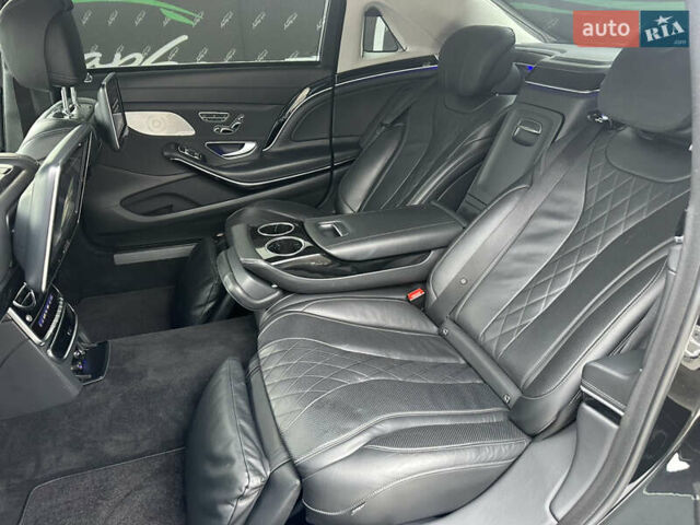 Черный Мерседес Майбах, объемом двигателя 3 л и пробегом 169 тыс. км за 63000 $, фото 19 на Automoto.ua