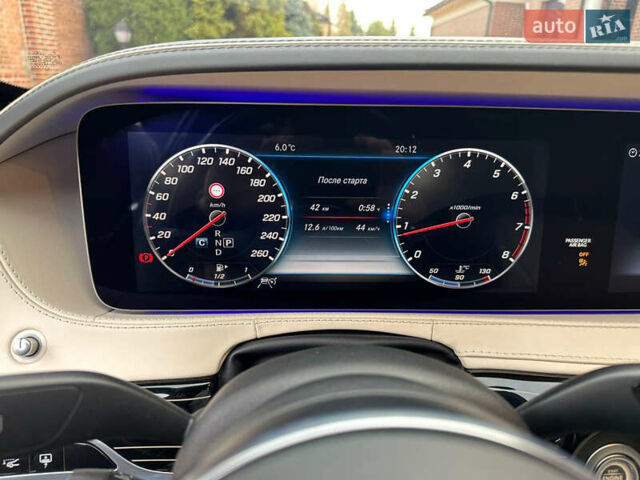 Черный Мерседес Майбах, объемом двигателя 3.98 л и пробегом 66 тыс. км за 85000 $, фото 20 на Automoto.ua