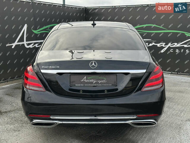 Черный Мерседес Майбах, объемом двигателя 3 л и пробегом 169 тыс. км за 63000 $, фото 3 на Automoto.ua