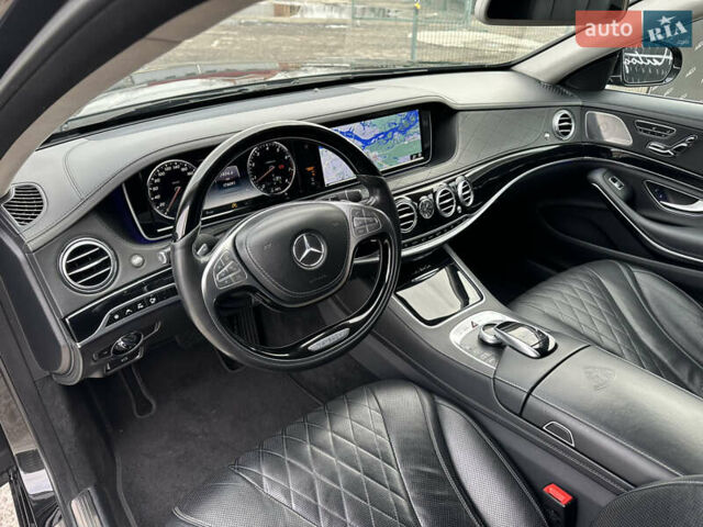 Черный Мерседес Майбах, объемом двигателя 3 л и пробегом 169 тыс. км за 63000 $, фото 5 на Automoto.ua