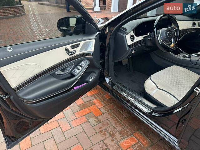 Черный Мерседес Майбах, объемом двигателя 3.98 л и пробегом 66 тыс. км за 85000 $, фото 14 на Automoto.ua