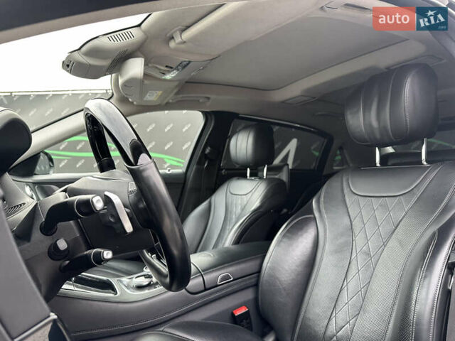 Черный Мерседес Майбах, объемом двигателя 3 л и пробегом 169 тыс. км за 63000 $, фото 10 на Automoto.ua