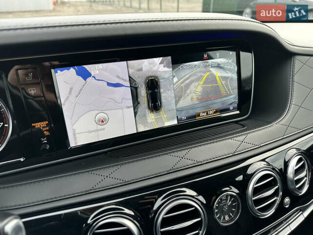 Черный Мерседес Майбах, объемом двигателя 3 л и пробегом 169 тыс. км за 63000 $, фото 42 на Automoto.ua