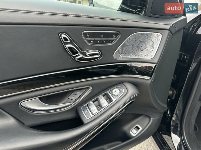 Черный Мерседес Майбах, объемом двигателя 3 л и пробегом 169 тыс. км за 63000 $, фото 7 на Automoto.ua