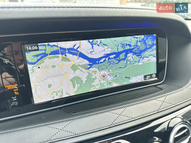 Черный Мерседес Майбах, объемом двигателя 3 л и пробегом 169 тыс. км за 63000 $, фото 43 на Automoto.ua