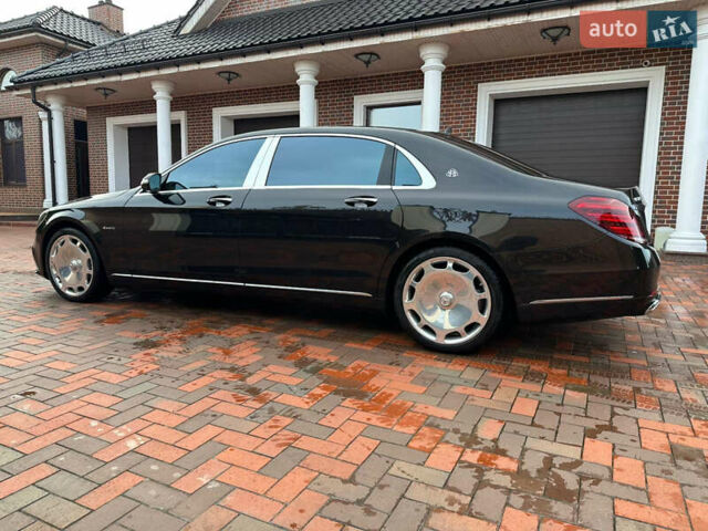 Черный Мерседес Майбах, объемом двигателя 3.98 л и пробегом 66 тыс. км за 85000 $, фото 7 на Automoto.ua