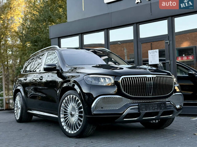 Черный Мерседес Майбах, объемом двигателя 3.98 л и пробегом 98 тыс. км за 154900 $, фото 7 на Automoto.ua