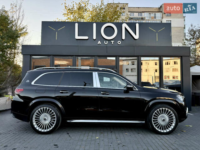 Черный Мерседес Майбах, объемом двигателя 3.98 л и пробегом 98 тыс. км за 154900 $, фото 9 на Automoto.ua