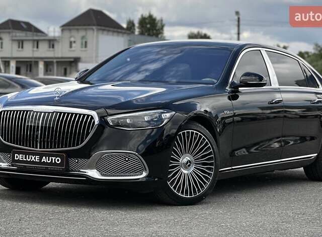 Черный Мерседес Майбах, объемом двигателя 6 л и пробегом 19 тыс. км за 209900 $, фото 22 на Automoto.ua