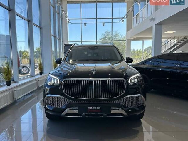 Черный Мерседес Майбах, объемом двигателя 4 л и пробегом 56 тыс. км за 154900 $, фото 1 на Automoto.ua